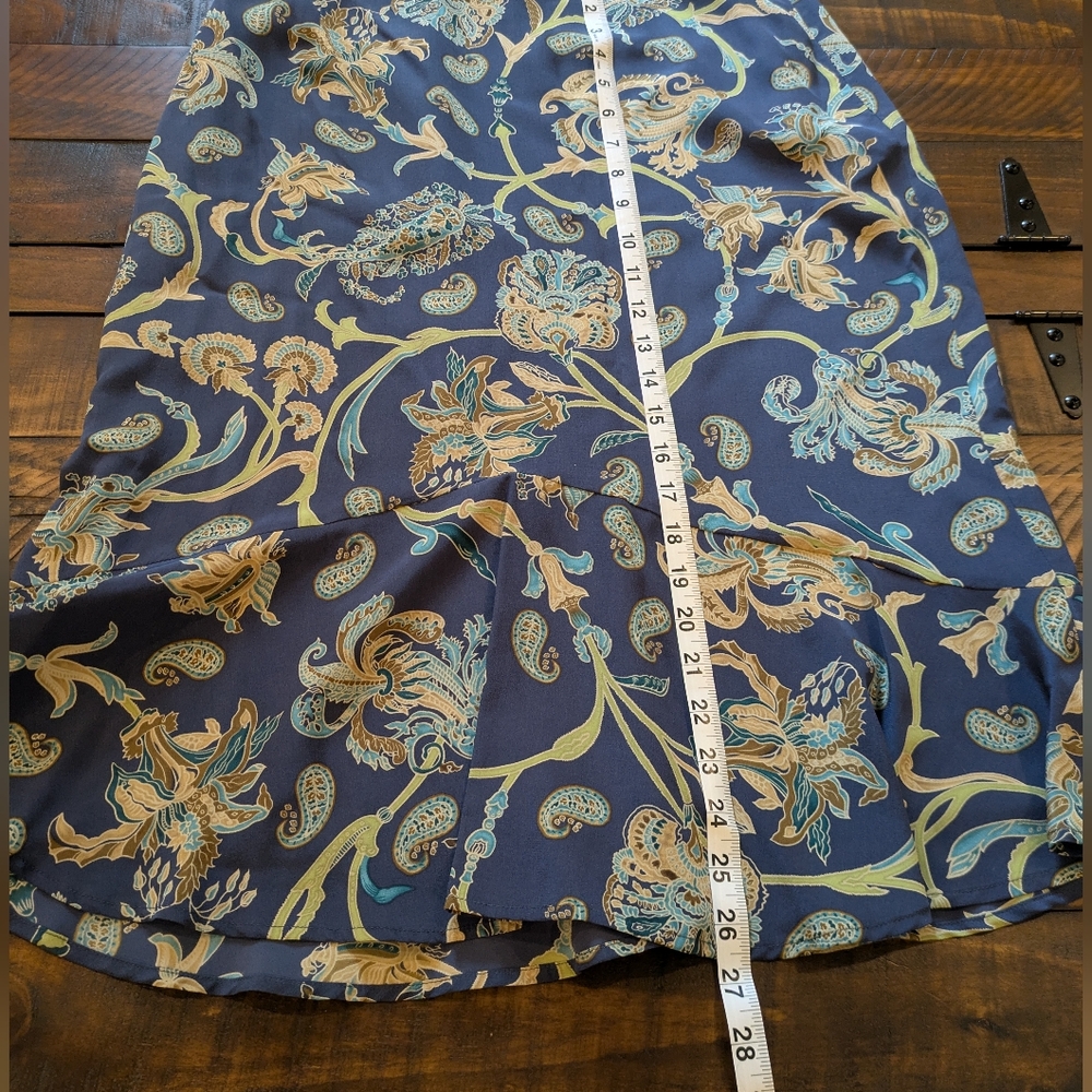 Talbot's Silk Floral Skirt Size 8 - Picture 5 of 12